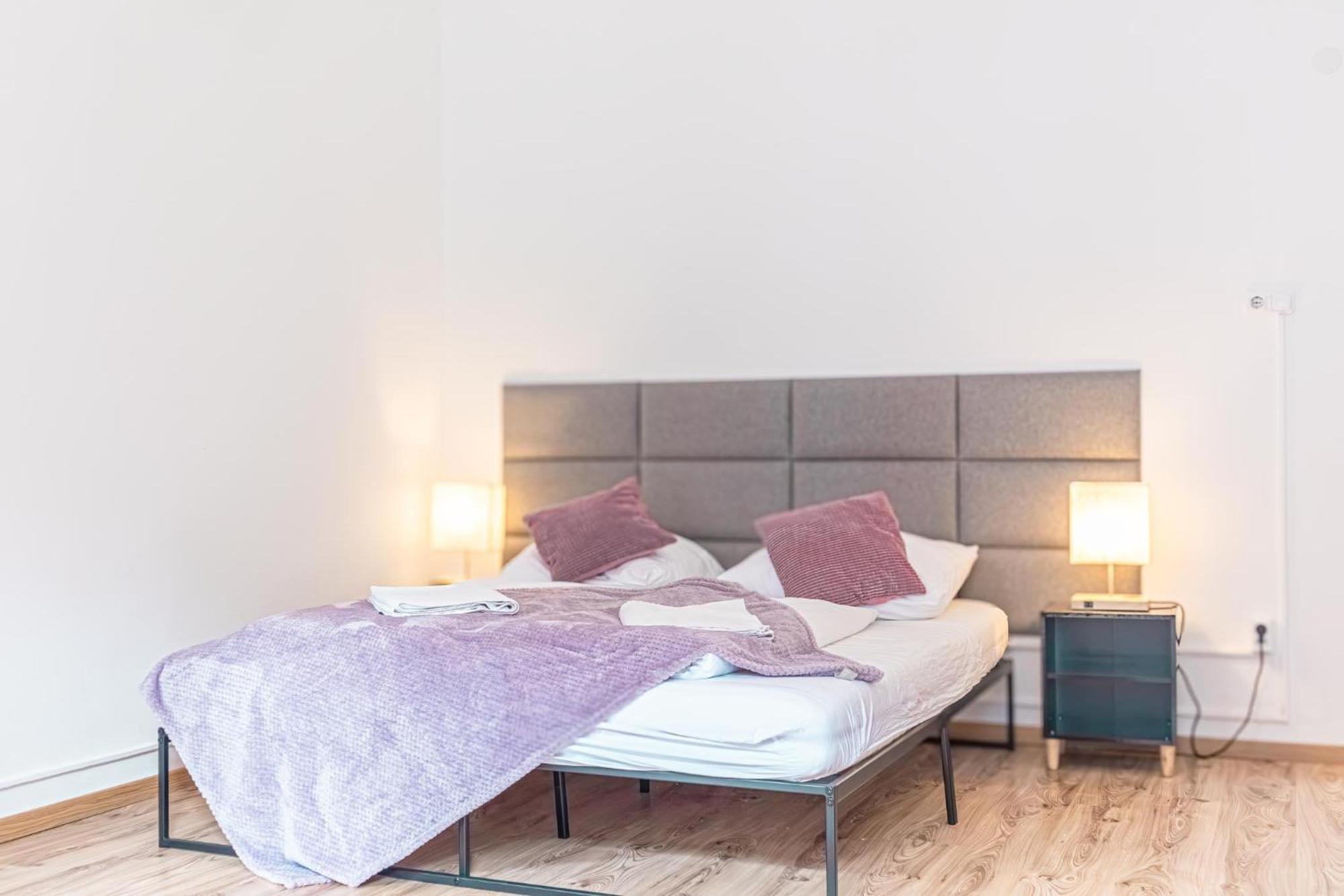 Antique Chic 2br Getaway In A Historic Setting Apartment Vienna